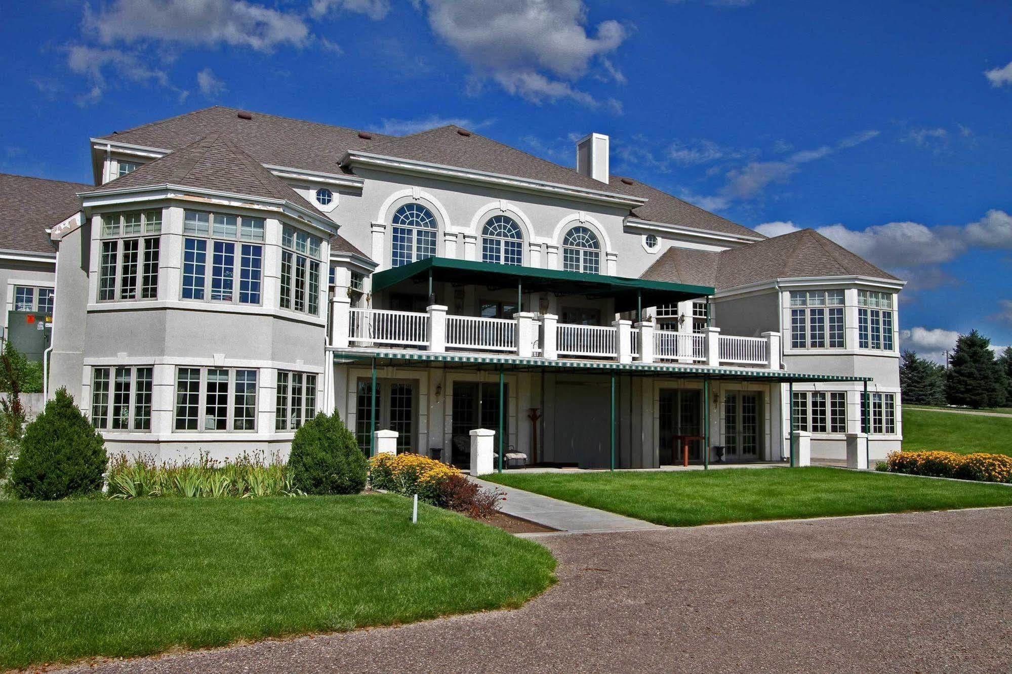 Claremont Inn & Winery Stratton Exterior foto